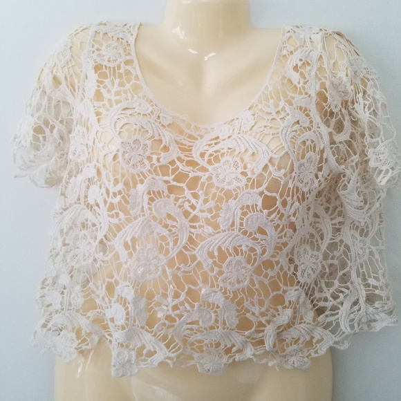 Forever 21 Cream Scoop Neck Crop Top - Picture 6 of 7